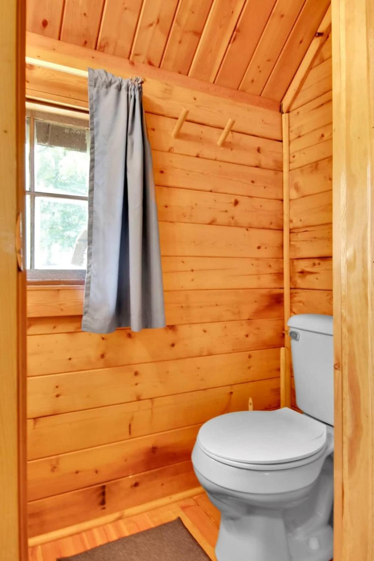 Rustic Cabin With Pool Access Блумингтон Экстерьер фото